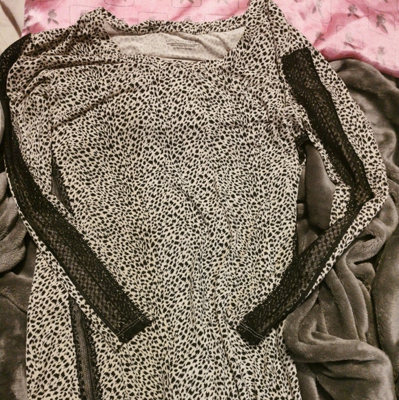 Victoria Secret Oversized long sleeve sleepwear - Picture 3 of 4